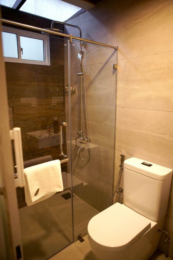 Olinia Airport Hotel Katunayaka Kültér fotó