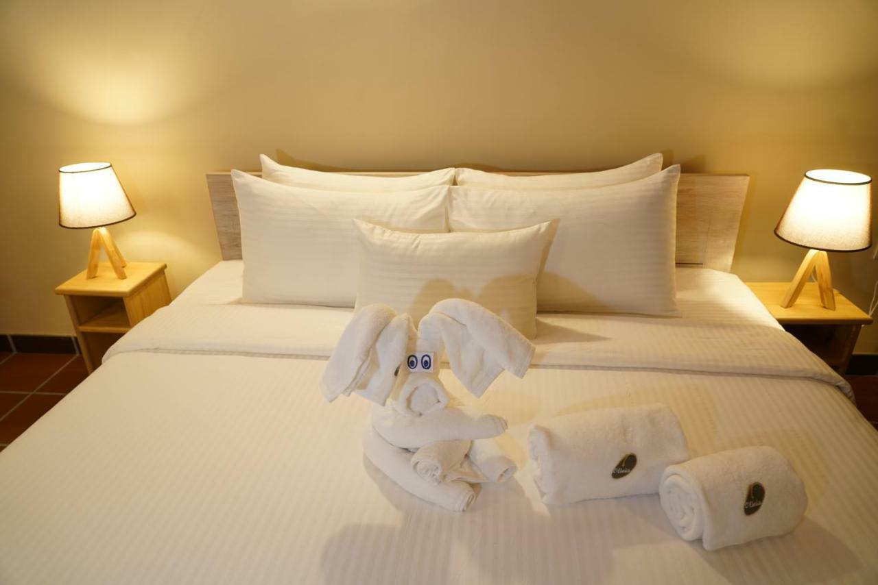 Olinia Airport Hotel Katunayaka Kültér fotó